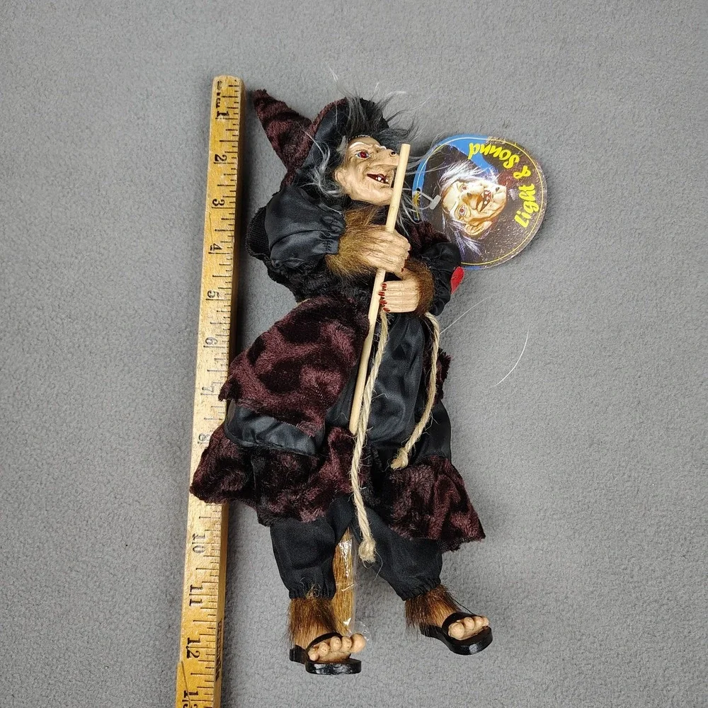 Vintage Halloween Witch Decoration Light Up Eyes + Laugh CREEPY German NOS Works